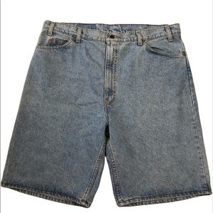 Vintage Levi’s 550 Short Men’s Size W42